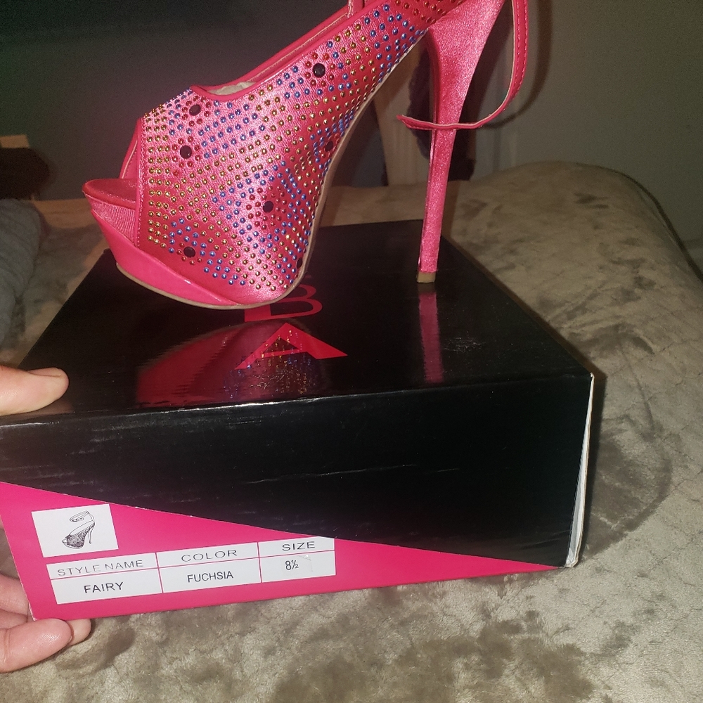 Never wore Shoes